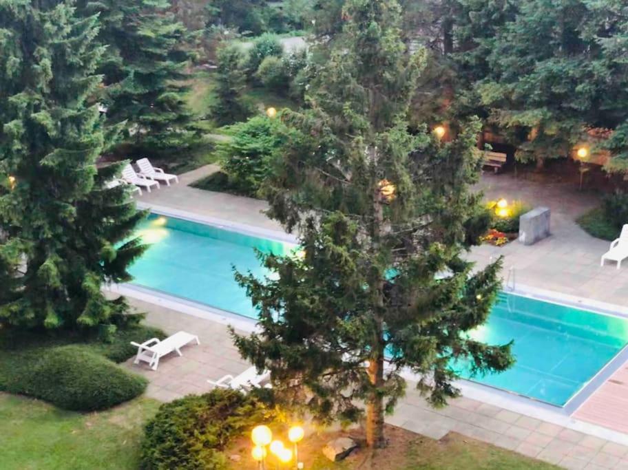 Modern Laax Apt, Swimming Pools, Wellness & Tennis Exterior photo